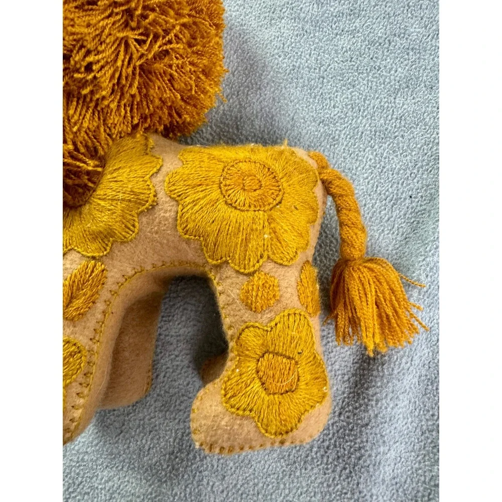 Vintage Handmade Felt Lion Plush Stuffed‎ Animal Floral Embroidery Shaggy Mane